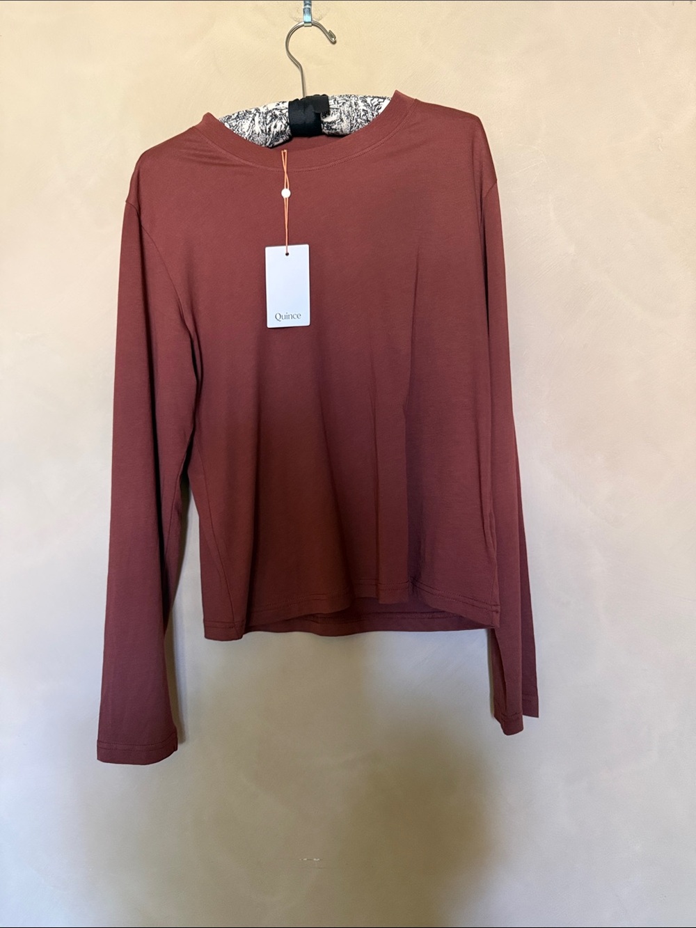 NWT Womans QUINCE  Long Sleeved Crewneck  Size Medium
